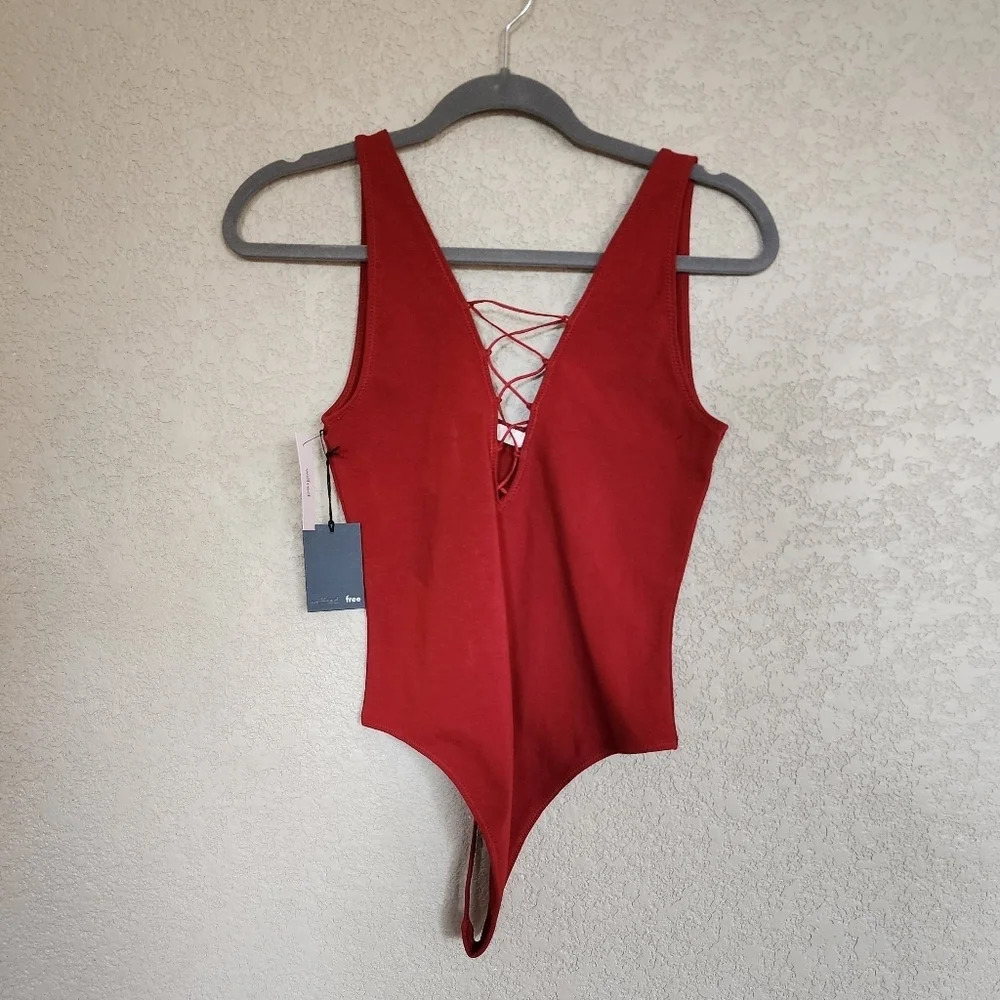 Aritzia Wilfred lais Thong bodysuit Size Medium New